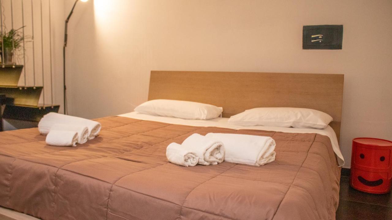 Apollo Suites Лечче Экстерьер фото