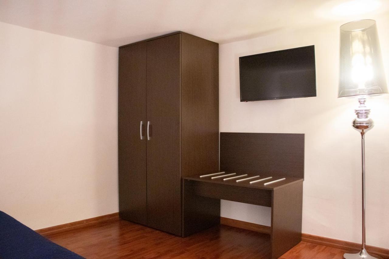 Apollo Suites Лечче Экстерьер фото