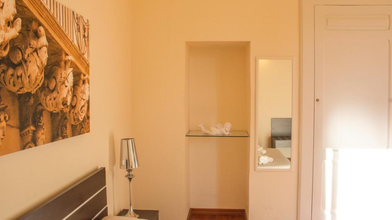 Apollo Suites Лечче Экстерьер фото