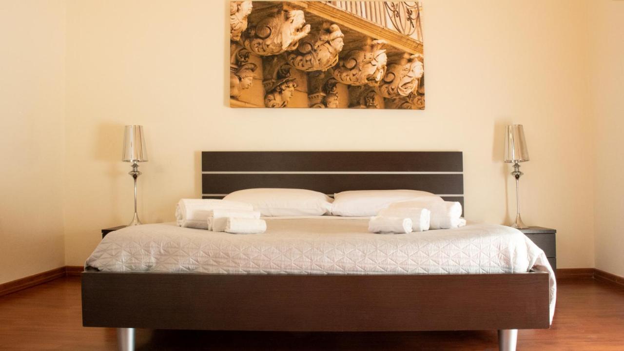 Apollo Suites Лечче Экстерьер фото