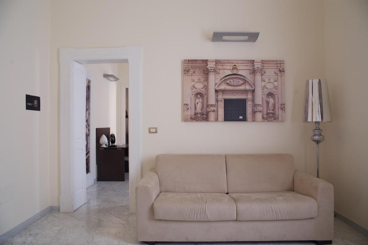 Apollo Suites Лечче Экстерьер фото